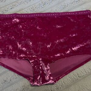 2 Pair Victoria's Secret Boy shorts style panties size XL NWT